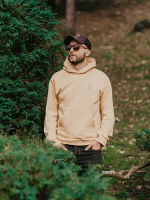 Muška bež dukserica dugih rukava sa kapuljačom